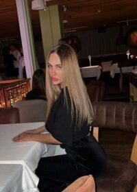 Индивидуалка Алёна +7(981)809-84-20 с 3 размером груди предлагает профессиональные секс и интим услуги возле метро Выборгская в городе Санкте-Петербург - фото 1