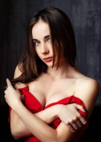 Проститутка Мира +7(981)037-36-37 с 1 размером груди предлагает профессиональные секс и интим услуги возле метро  в городе Санкте-Петербург - фото 2